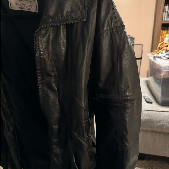 Vintage Leather jacket - Picture 3 of 6